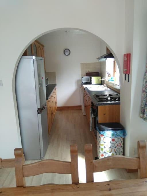 Cottage , Seaside Views, Quiet Beach, Awesome View Pendine Eksteriør bilde