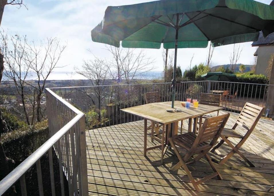 Cottage , Seaside Views, Quiet Beach, Awesome View Pendine Eksteriør bilde